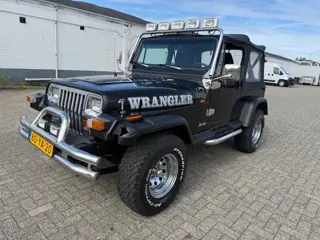 Jeep 4x4 CJ 4.2 CJ-7 Oldtimer automaat LPG 1977