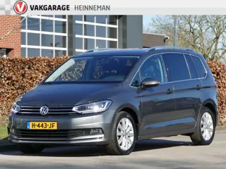 Volkswagen Touran 1.5 TSI Highline 7persoons | achteruitrijcamera | all-season-banden | LED koplampe