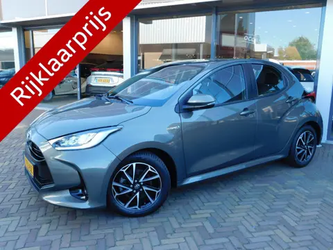 Toyota Yaris 1.5 Hybrid Dynamic | Trekhaak (bj 2021)