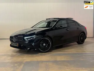 Mercedes-Benz A-klasse 180 AMG Line | FACELIFT | NAP | PANO | NIGHT | AMBIANCE