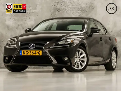 Lexus IS 300h Hybrid Business Sport Automaat 223Pk (NAVIGATIE, CAMERA, CLIMATE, SPORTSTOELEN, LM VEL