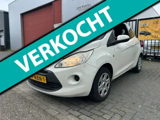 Ford Ka 1.2 Cool&Sound Airco/CNTR Deurvergrendeling/Sfeerverlichting interieur