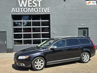 Volvo V70 2.4D Summum RIJDT ZEER GOED !!! AUTOMAAT