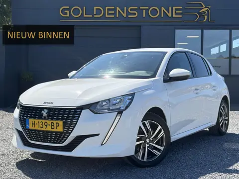 Peugeot 208 1.2 PureTech Allure 360°Camera l Carplay l Dealer Onderhouden l Navi l Halfleder l Clima