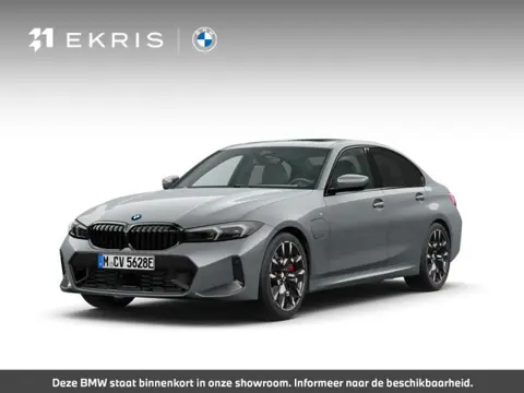 BMW 3-serie 330e M Sportpakket Pro | Comfort Pack  | Opbergpakket | Innovation Pack | Trekhaak