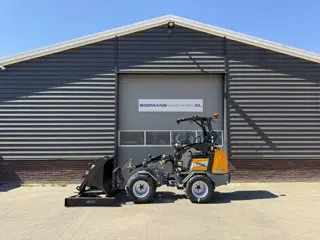Giant G1500 L X-tra minishovel NIEUW