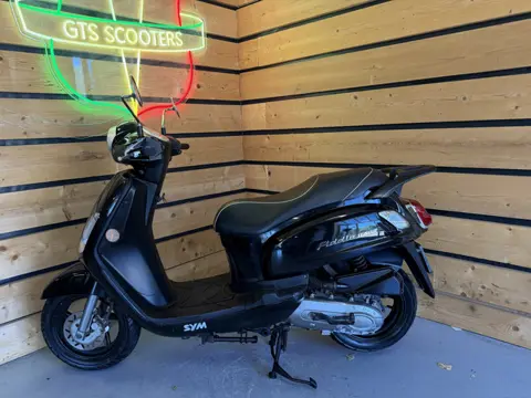 SYM Snorscooter Fiddle II (bj 2012, automaat)