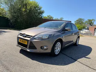 Ford Focus 1.6 EcoBoost Titanium Half Ledere Bekleding* 2E eigenaar*dealer onderhouden* ijskoud airc