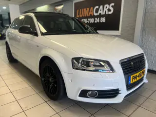 Audi A3 Sportback 1.8 TFSI Attraction Business Edition |Pano
