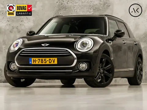 MINI Clubman 1.5 Chili Black Sport Automaat (PANORAMADAK, NAVIGATIE, LEDEREN SPORTSTOELEN, STOELVERW