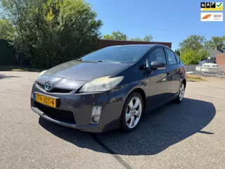 Toyota Prius 1.8 Aspiration AUTOMAAT*Airco*Cruise*LM Velgen* Dealer onderhouden