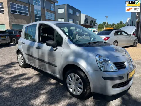 Renault Modus 1.6-16V Alizé AUTOMAAT. panoramadak.