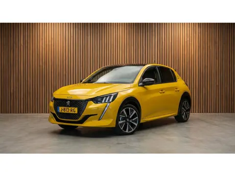 Peugeot 208 1.2 PureTech GT-Line automaat / app / camera /navigatie