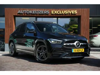 Mercedes-Benz GLA-klasse 200 AMG Panoramadak Multibeam LED Trekhaak