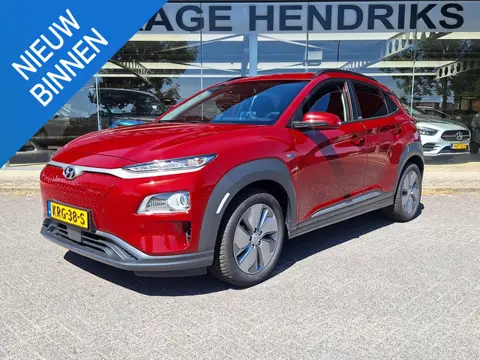 Hyundai Kona EV Fashion 64 kWh | SOH: 95,1% | 3 Fase | Warmtepomp | LED | Blindspot | Stoelverwarmin
