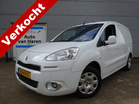 Peugeot Partner 1.6 e-HDI MARGE AUTO 3-ZTIS TREKHAAK NAVIGATIE