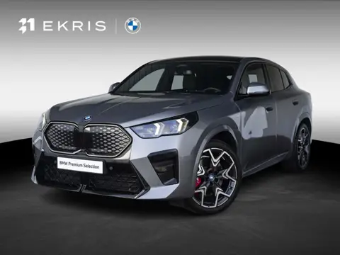 BMW iX2 eDrive20 | M Sportpakket Pro | Innovation Pack | 20 inch | Stuurwielrand verwarmd | M Adapti