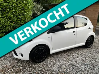 Toyota Aygo RIJKAAR/APK/HISTORY/BEURT/NAP/AIRCO/5drs//DIREKT MEE