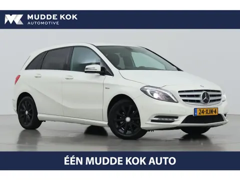 Mercedes-Benz B-klasse 200 Ambition | Trekhaak | Bi-Xenon | Parkeersensoren | Navigatie | Getint Gla