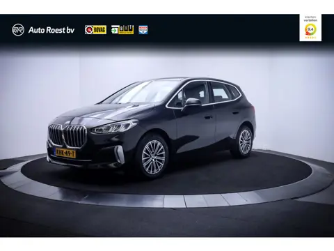 BMW 2 Serie Active Tourer 218iA LUXURY Line FULL LED | LEDER | CAMERA | CARPLAY | NAVI | ELEK KLEP |