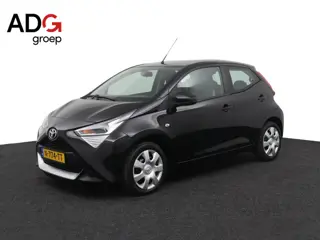 Toyota Aygo 1.0 VVT-i x-play | Parkeercamera | Groot mediascherm |