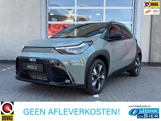 Toyota Aygo X Hybrid 115 pulse|Easy Pack|Tarragon (6X3) bi-tone