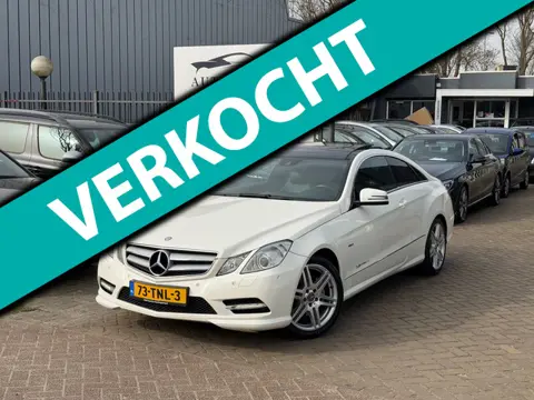 Mercedes-Benz E-klasse Coupé 200 CGI Avantgarde Aut/Pano Dak/Leer/Cruise/Navi