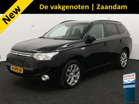 Mitsubishi Outlander 2.0 PHEV Instyle Bluetooth, Cruise control, Hill hold, Keyless entry, Voorstoel