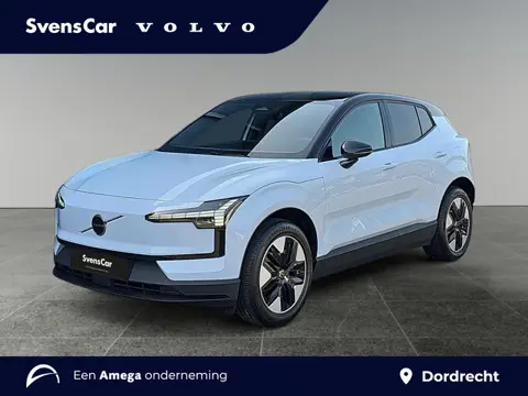 Volvo EX30 Single Motor Plus Europa 51 kWh | Harman/Kardon | Stuur- stoelverwarming | Extra getint g