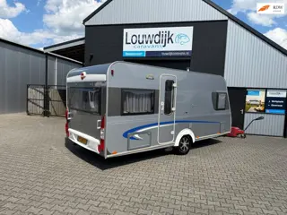 BURSTNER Averso 460 TS ’10 (Mover, Fransbed)