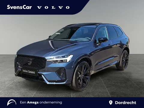 Volvo XC60 2.0 T6 Plug-in hybrid AWD Ultra Black Edition | Elektrisch glazen panorama-dak | 360 grad