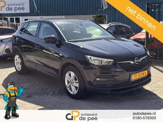 Opel Grandland X 1.2 Turbo Online Edition GARANTIE/AUTOMAAT/TREKHAAK/CRUISE/CLIMA/CARPLAY/SENS. V+A 