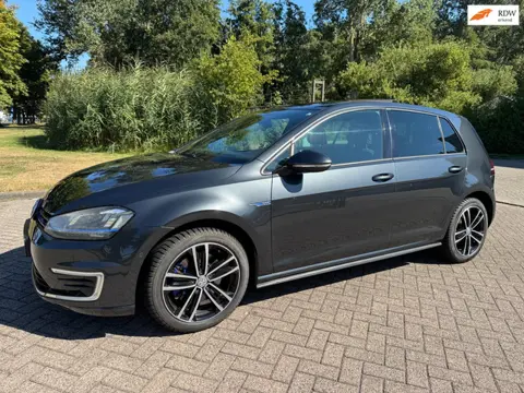 Volkswagen Golf 1.4 TSI GTE|204pk|Ecc|Pano|Cruise|Navi|Camera