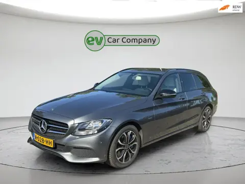 Mercedes-Benz C-klasse Estate 350 e Premium | Luchtvering | Volleder | Camera | Elektrische stoelen 