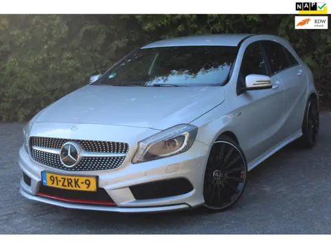 Mercedes-Benz A-klasse 250 Sport Ambition AMG-pakket | Memory | Parkeercamera | Alcantara | Trekhaak