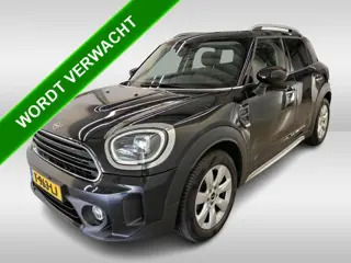 MINI Countryman 1.5 136PK Automaat Cooper Classic / Trekhaak / Pdc+Camera / 1/2 Leder / Navigatie / 