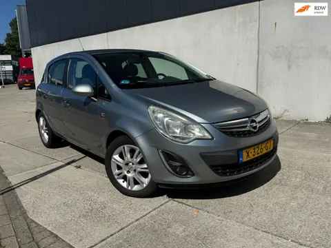 Opel Corsa 1.4-16V Airco 5DR PDC Volledig onderhouden NEW APK