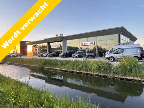 Suzuki Vitara 1.5 Hybrid Style Navi PDC v+a Leder Trekhaak(1200kg) Dode hoek detectie Apple/Android 