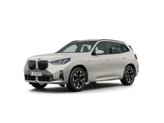 BMW X3 30e xDrive M-Sport | Panorama | Harman Kardon | Trekhaak | Driving Assistant Plus | Elektrisc