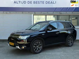 Mitsubishi Outlander 2.0 PHEV Limited Edition X-Line l Schuifdak l Leder l Trekhaak l Climate l Came
