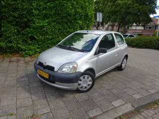 Toyota Yaris 1.0-16V VVT-i YORIN MET APK