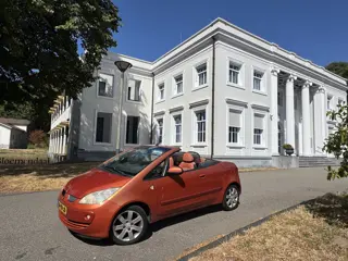 Mitsubishi Colt CABRIOLET ! 1.5 "PININFARINA" (bj 2006)