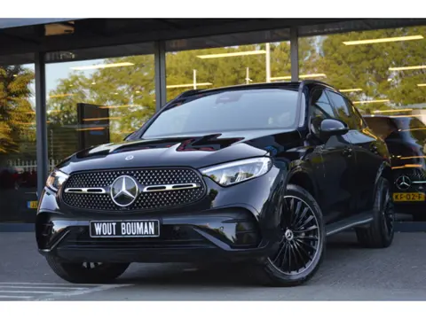 Mercedes-Benz GLC 300e 4MATIC AMG Led Panorama Memory Distronic Sfeer Camera Pdc