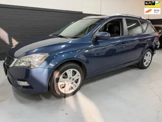 Kia Cee'd 1.4 CVVT X-ecutive Nap/Airco/APK 07-2027!