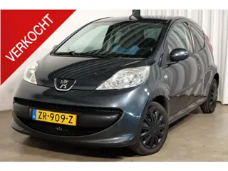 Peugeot 107 1.0-12V XR