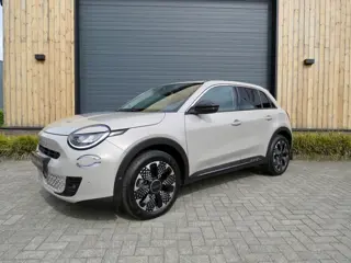 Fiat 600e La Prima 54 kWh *Full option *Leder *Stoelmassage