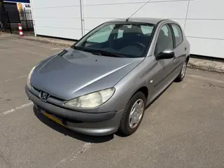 Peugeot 206 1.4 XR