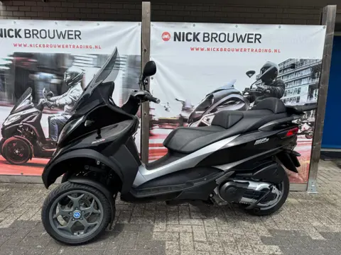 Piaggio MP3 500 ABS origineel NL / NIEUWSTAAT!! €1000 korting