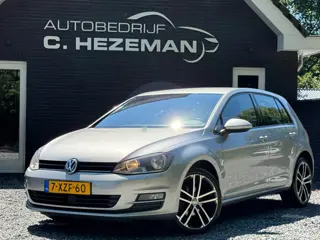Volkswagen Golf 1.2 TSI Highline Automaat Navigatie Cruise Climate Control MF Stuur