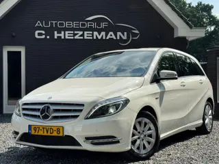 Mercedes-Benz B-klasse 180 Ambition Automaat Xenon Navigatie Cruise Control Climate Control MF Stuur